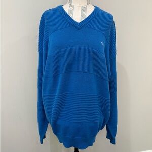 Vintage 80’s HEAD Men’s Blue V-neck Tennis Sweater Size L